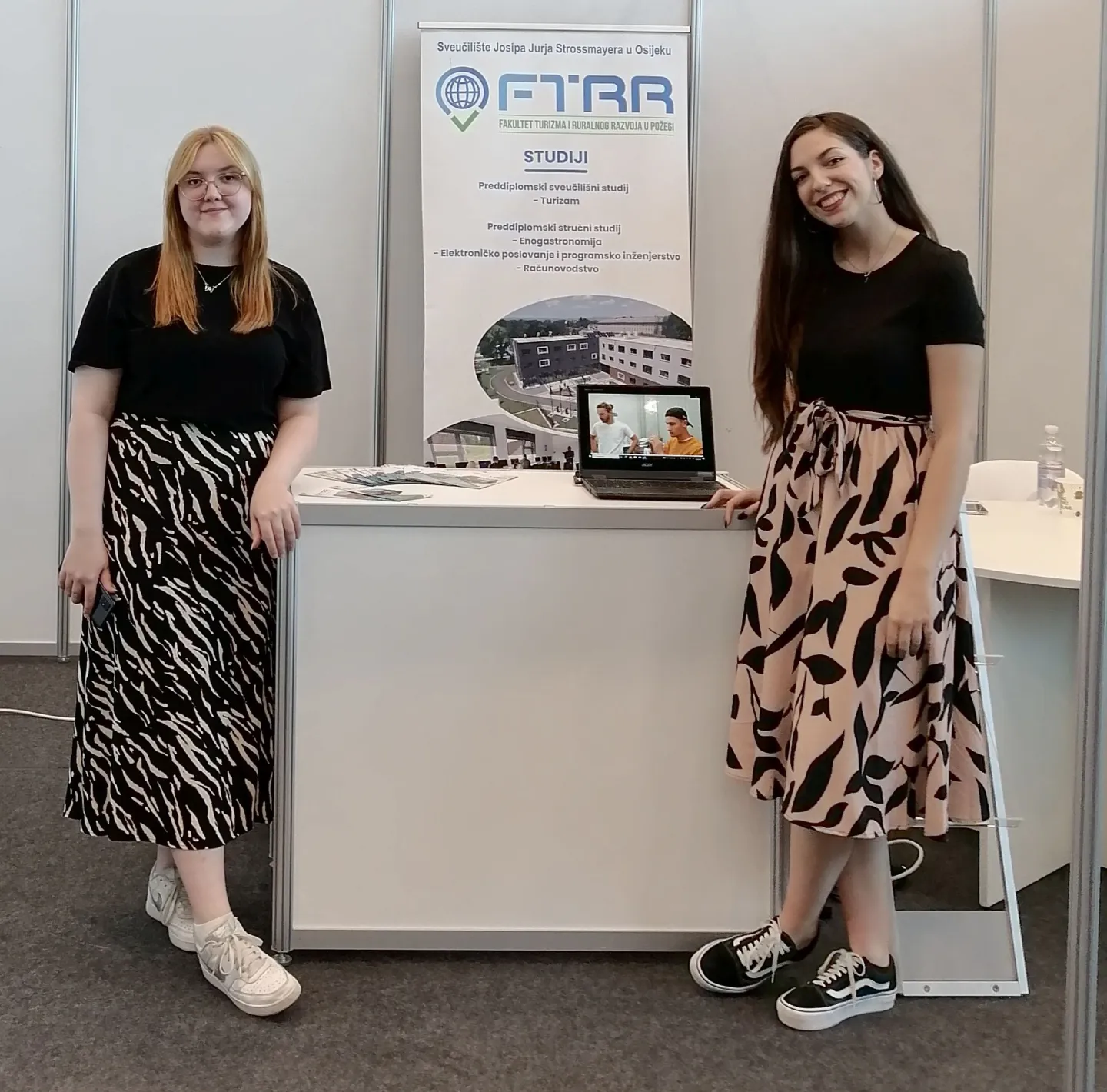 Prezentacije maturantima na Sajmu mogućnosti Osijek