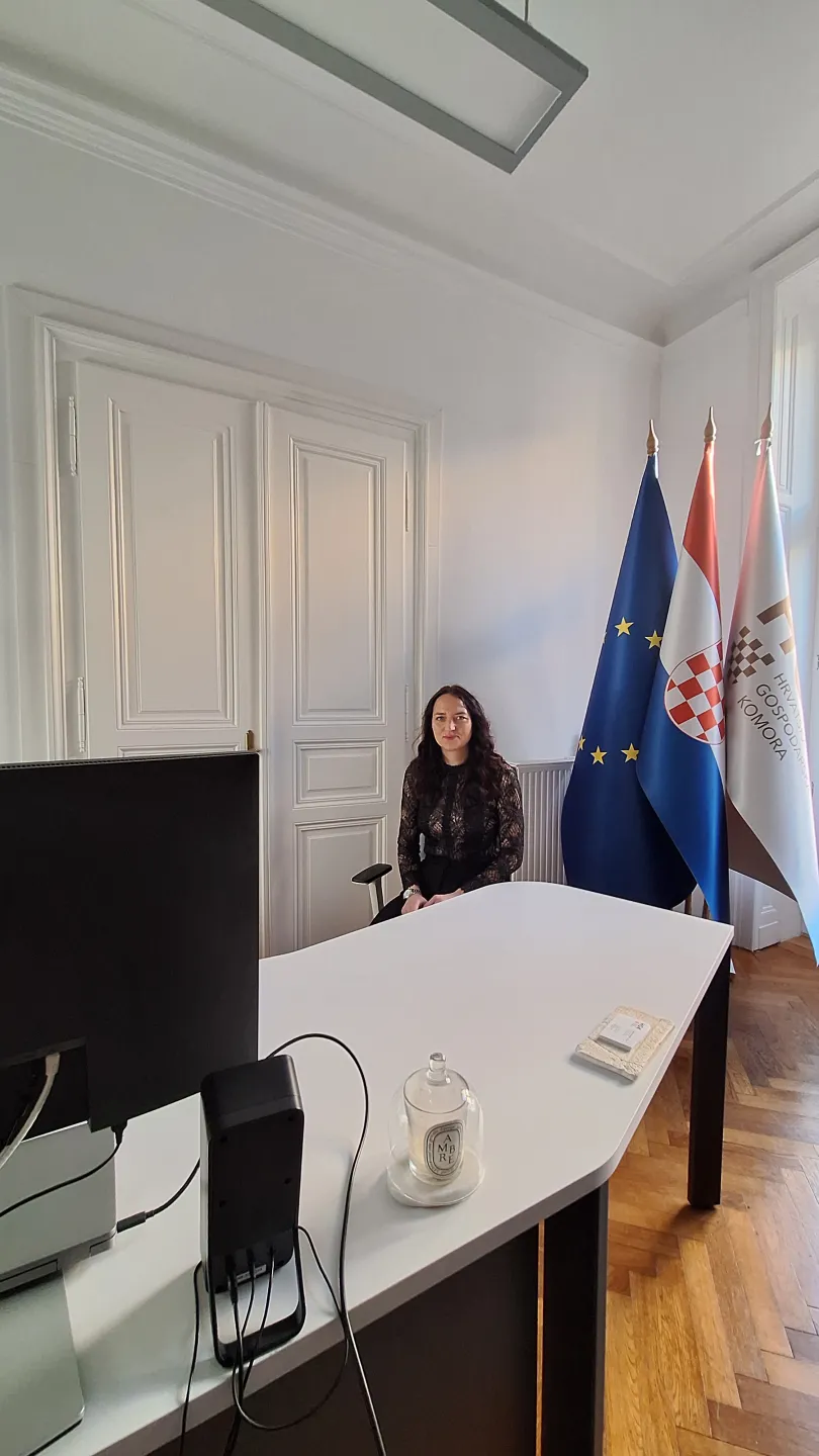 Karijere FTRR Alumnija- Maja Bradarić, mag. oec.- Predstavništvo HGK u Republici Austriji