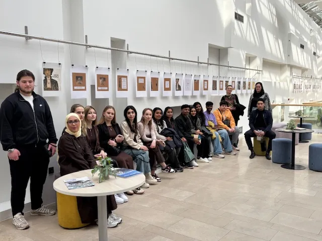 Posjet brucoša i Erasmus studenata Gradskoj knjižnici Požega